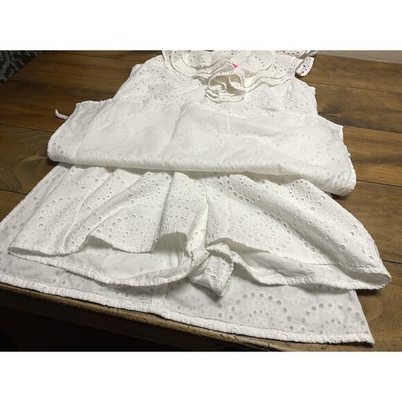Lilly Pulitzer Emiline Romper Size 12 Resort White Circle Bloom Eyelet - Picture 6 of 11